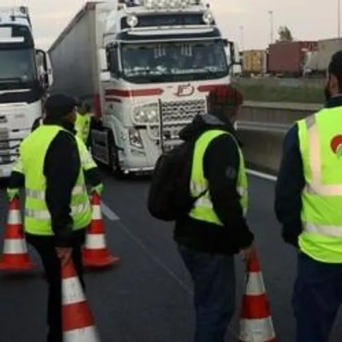 [ACTU - TRAFFIC] Gilets jaunes : encore des barrages filtrants ce...