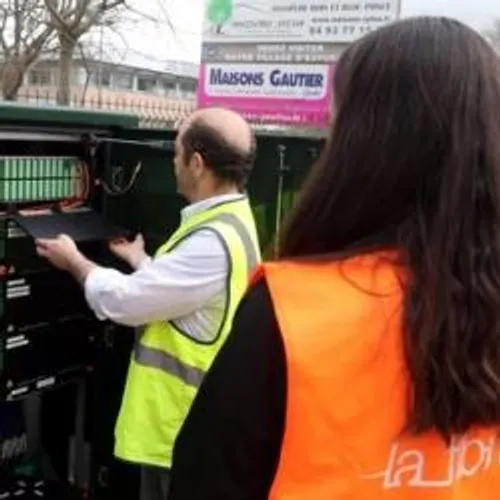 [ TRAVAUX - ARLES ] Fibre optique : l'hypercentre connecté d'ici...