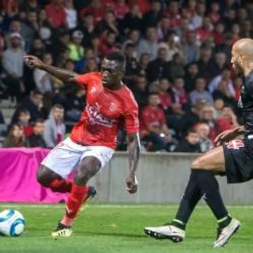 [FOOTBALL]: Nîmes tenu en échec sur le fil face à Amiens (1-1).