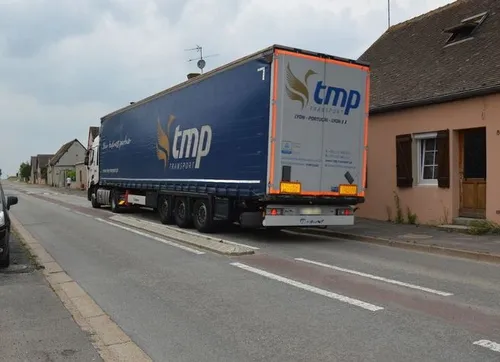 [ CIRCULATION - MAS THIBERT ] : CIRCULATION INTERDITE POUR LES...