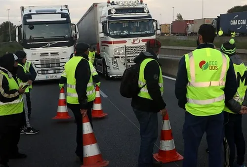 [ACTU - TRAFFIC] Gilets jaunes : encore des barrages filtrants ce...
