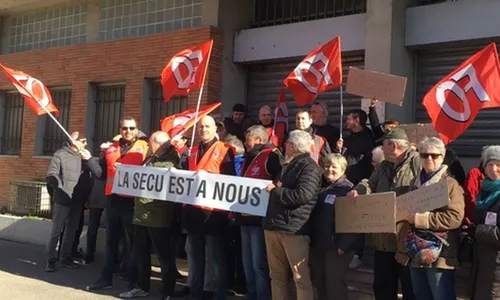 [ECONOMIE - REGION]: Tarascon : mobilisation pour défendre le...