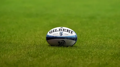 [ SPORT - RUGBY ] A Nîmes, le tournoi de rugby des VI quartiers...