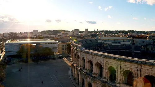 [ PATRIMOINE - NIMES ] REMISE OFFICIELLE D'UN DON DE 240 000 € POUR...