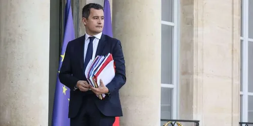 [ SOCIETE - FRANCE ] OUPS.GOUV.FR, LE SITE POUR CORRIGER VOS...