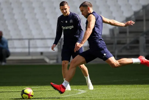 [ SPORT - FOOTBALL ]: OM : Strootman souhaite bon courage à "son...