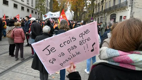 [ GREVE - FRANCE ] Grève du mardi 10 décembre : à quoi faut-il...