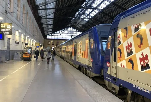 [ GREVE - FRANCE ] grève à la SNCF : un trafic toujours "très...