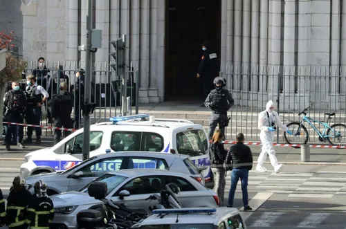 [FAITS-DIVERS]: Nice : un mort et plusieurs blessés dans une...