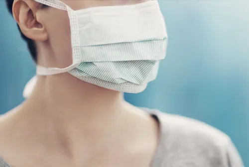 [COVID-19]: ces masques artisanaux sont désormais déconseillés.