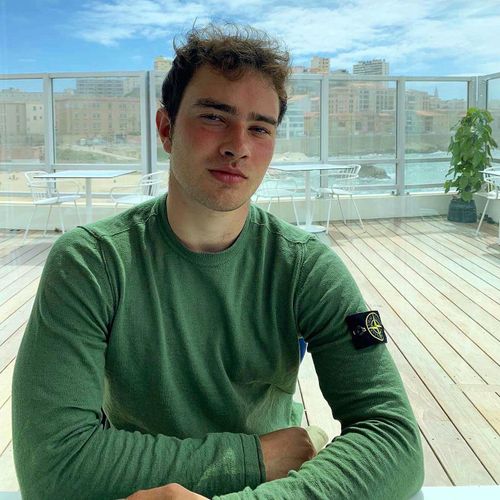 Star Mag avec Jules Sitruk co-fondateur du Protis Club