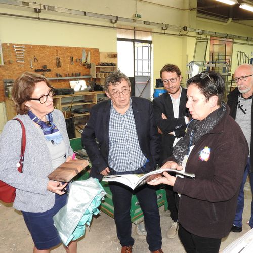 JOURNAL DU MARDI 18 OCTOBRE ( MIDI )