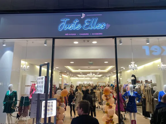 Magasin euralille vetement on sale